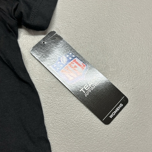 NFL Majestic Black Tee LAS VEGAS Raiders Women's Small Large Sparkle NEW - Picture 5 of 6